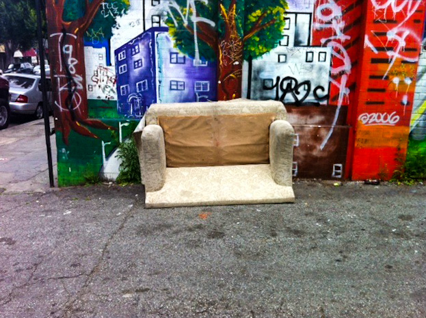 los angeles street couch